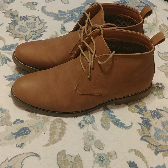 Tan High Top Boots - Picture 2 of 9